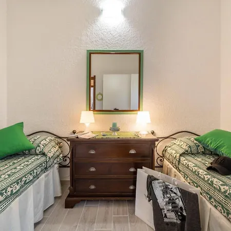 Brezza Di Geremeas * 콰르투 산텔레나