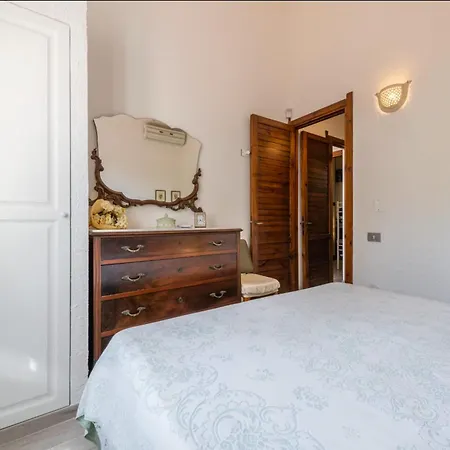 Brezza Di Geremeas Дом отдыха *